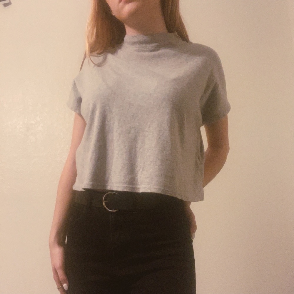 🪨Grey Turtleneck Box Tee🪨